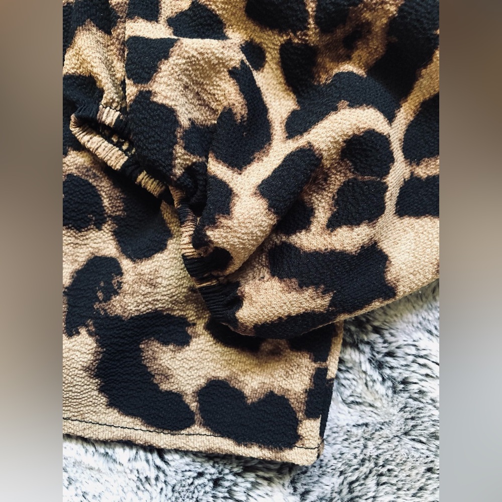 Blouse - Picture 2 of 7